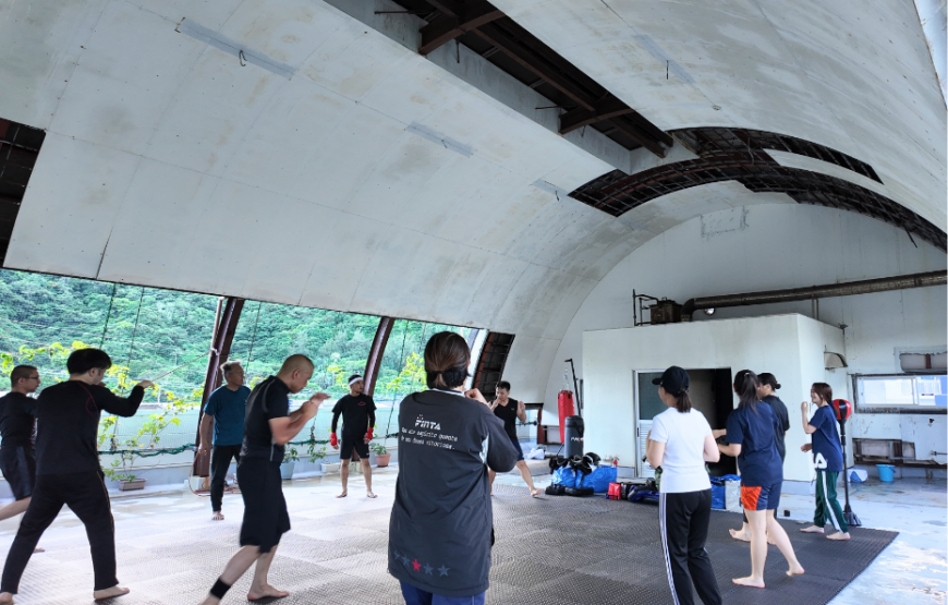 【未経験者大歓迎！】奄美大島でキックボクシングを体験しよう！