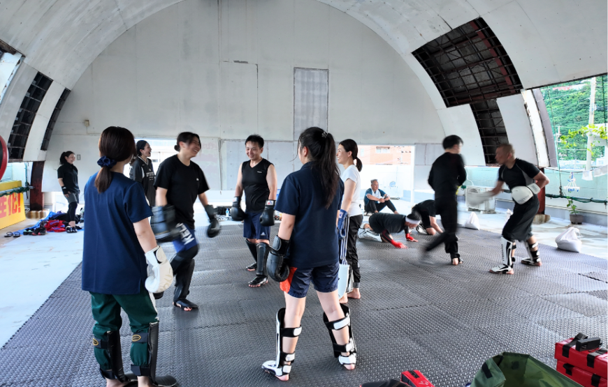 【未経験者大歓迎！】奄美大島でキックボクシングを体験しよう！